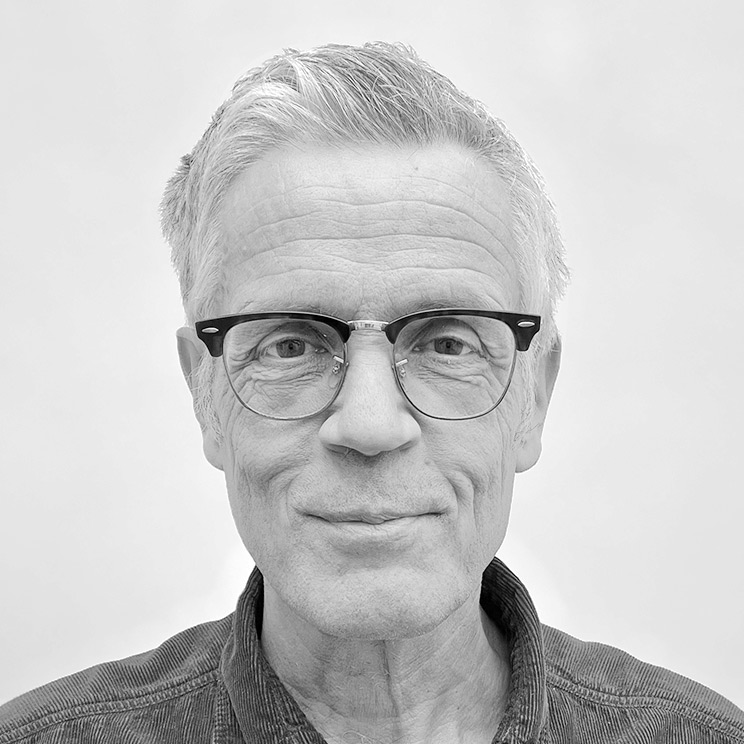 Visitenkarte von Henrik Peschel herunterladen