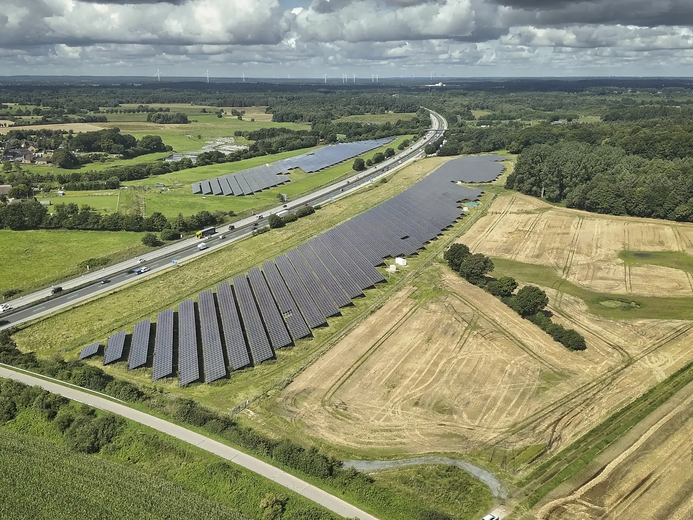 Totale der Photovoltaik-Freilandanlage in Dätgen