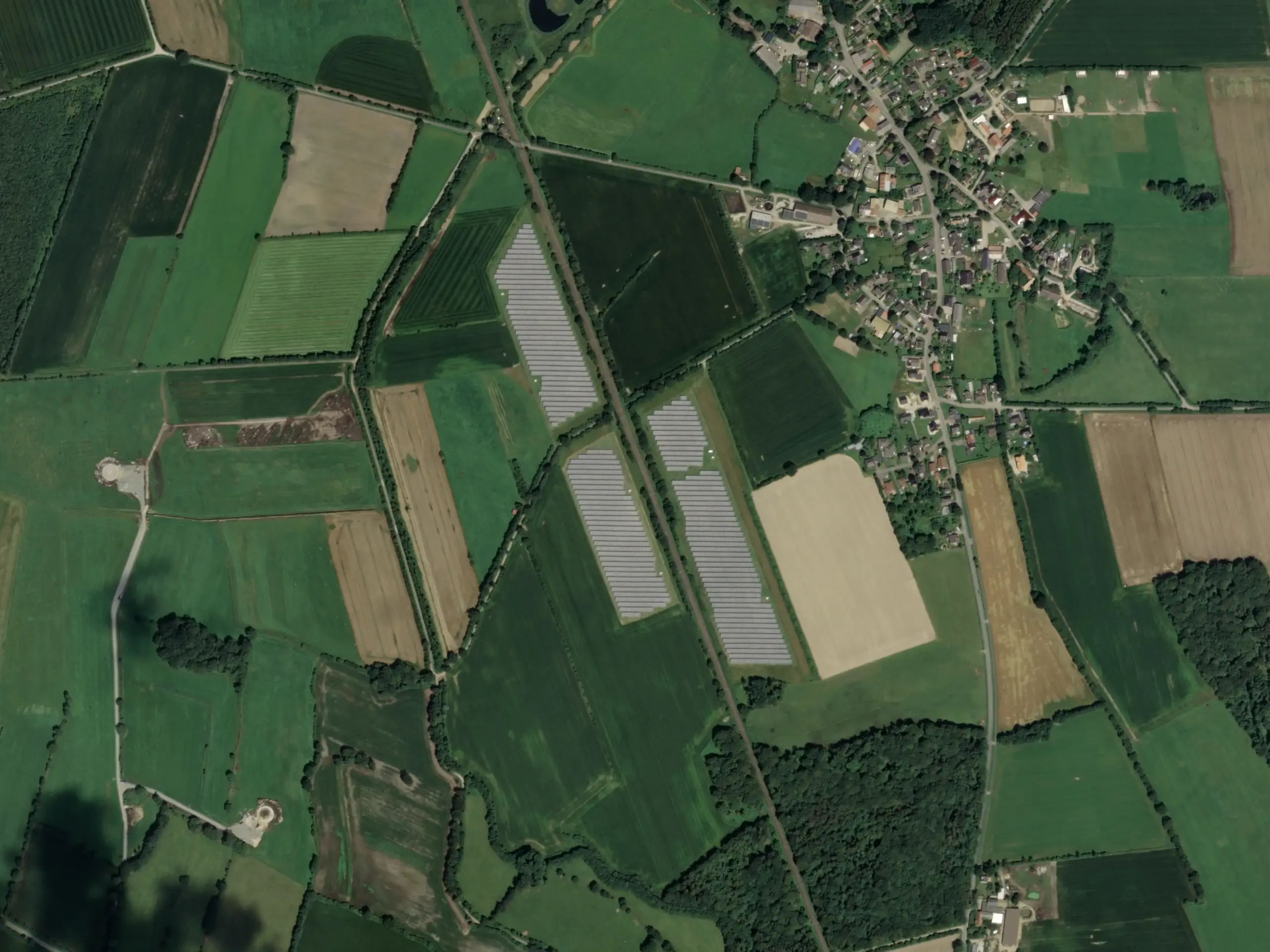 ArcGIS-Satellitenfoto der Photovoltaik-Freilandanlage