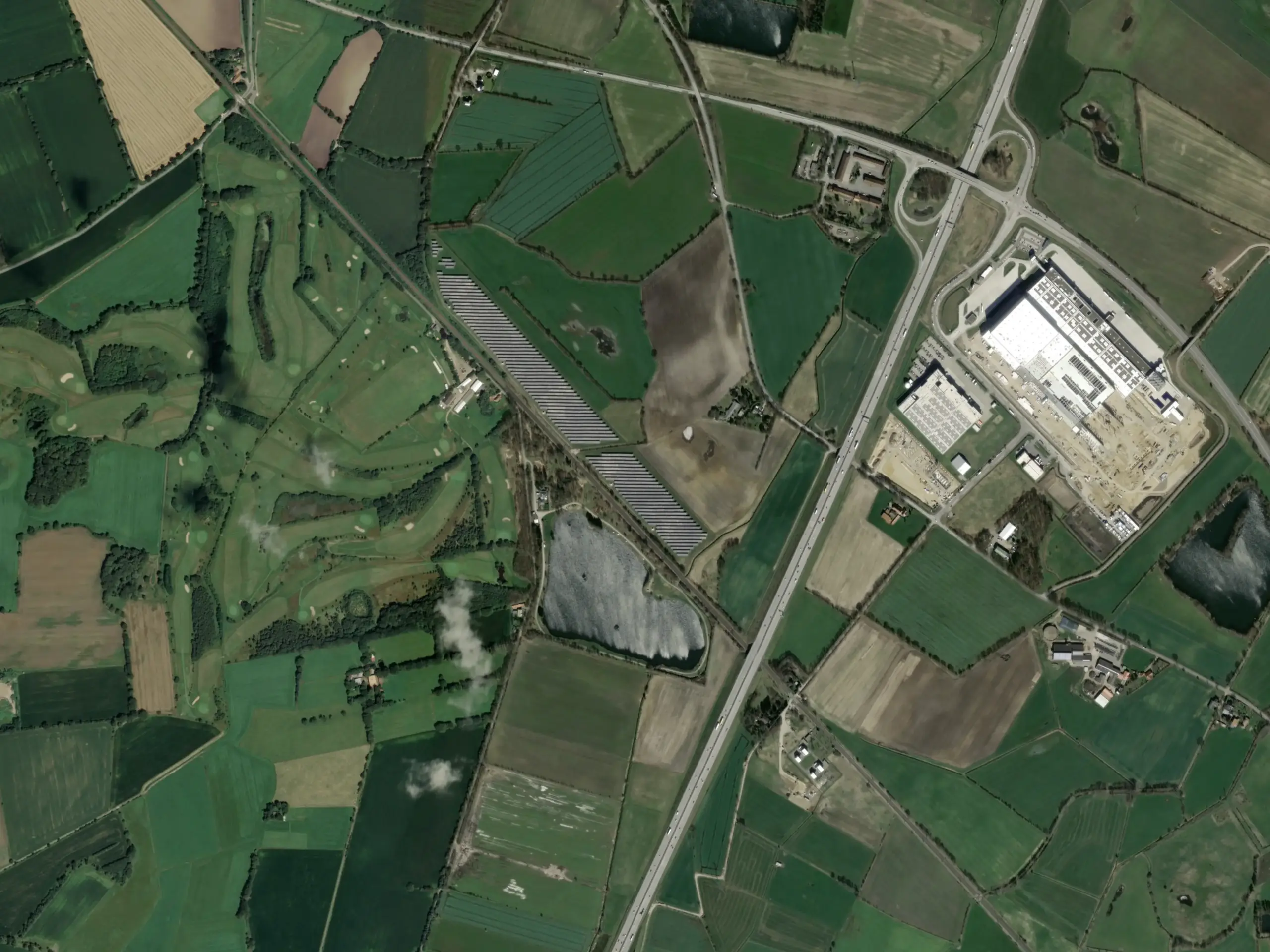 ArcGIS-Satellitenfoto des Solarparks Krogaspe