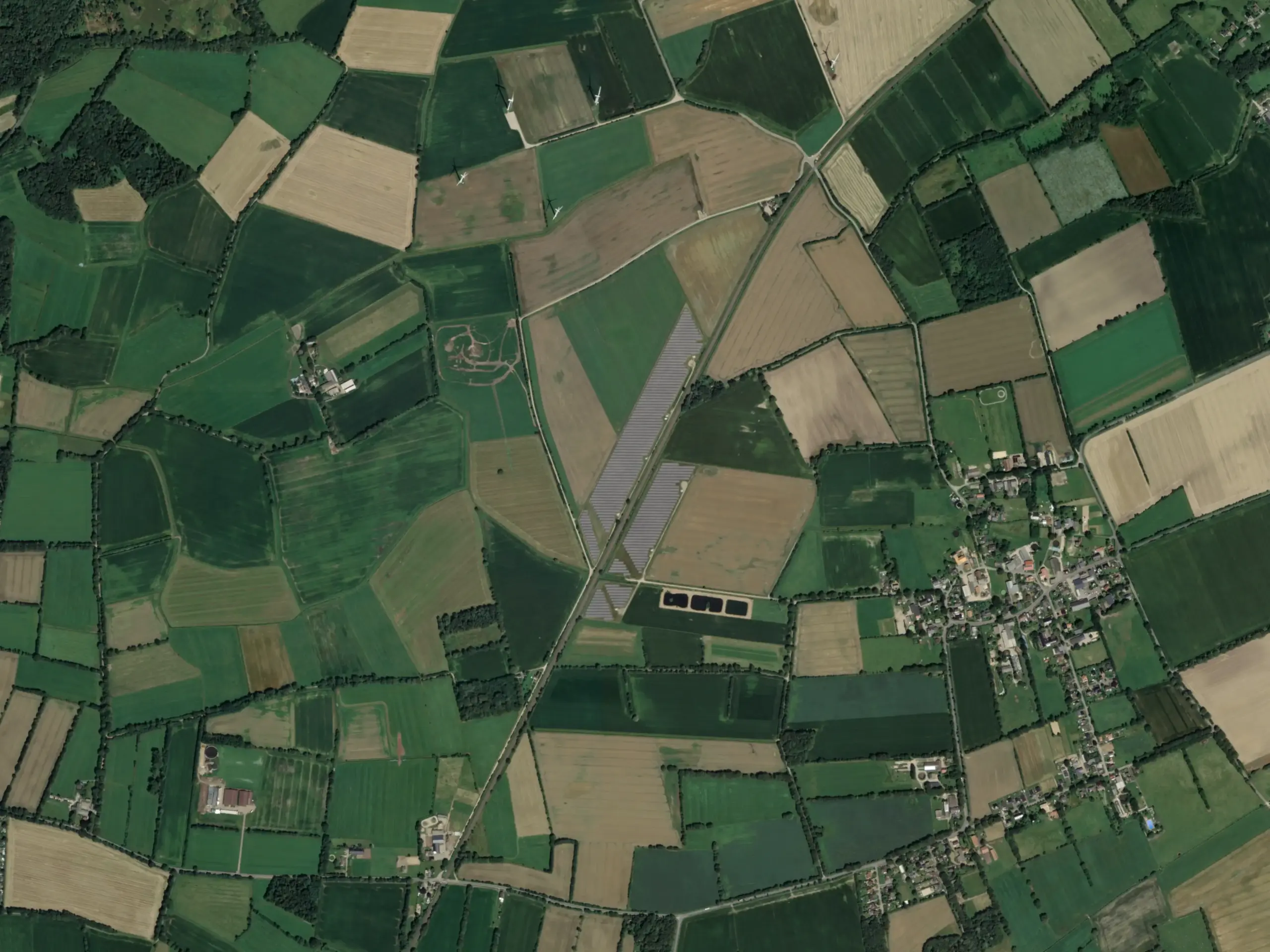 ArcGIS-Satellitenfoto der Photovoltaik-Freilandanlage